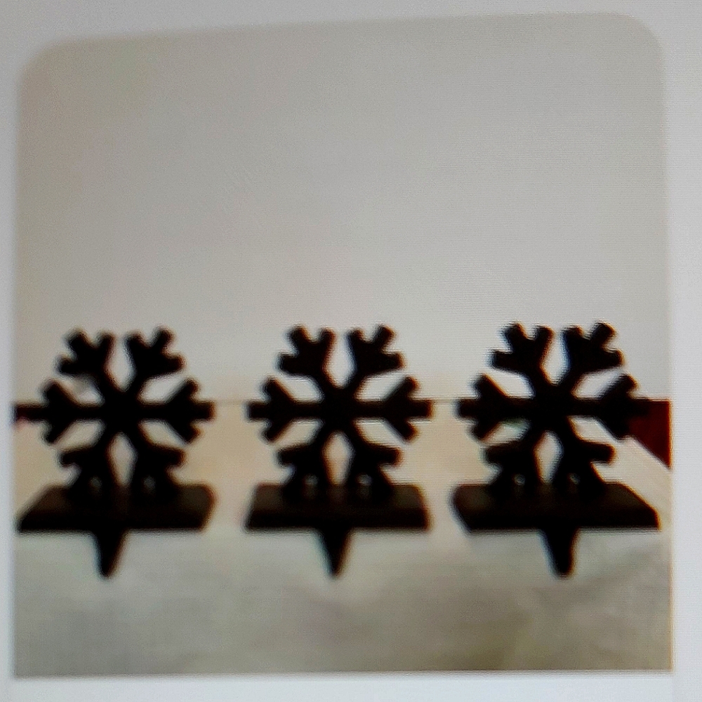 NWT Rustic Stocking Hanger- Snowflake - metal, 3 available bundle & save